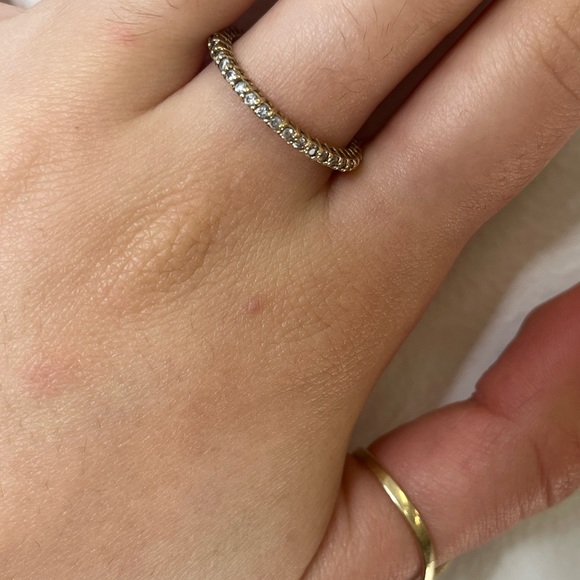 14k solid gold Diamond eternity band - Picture 2 of 3